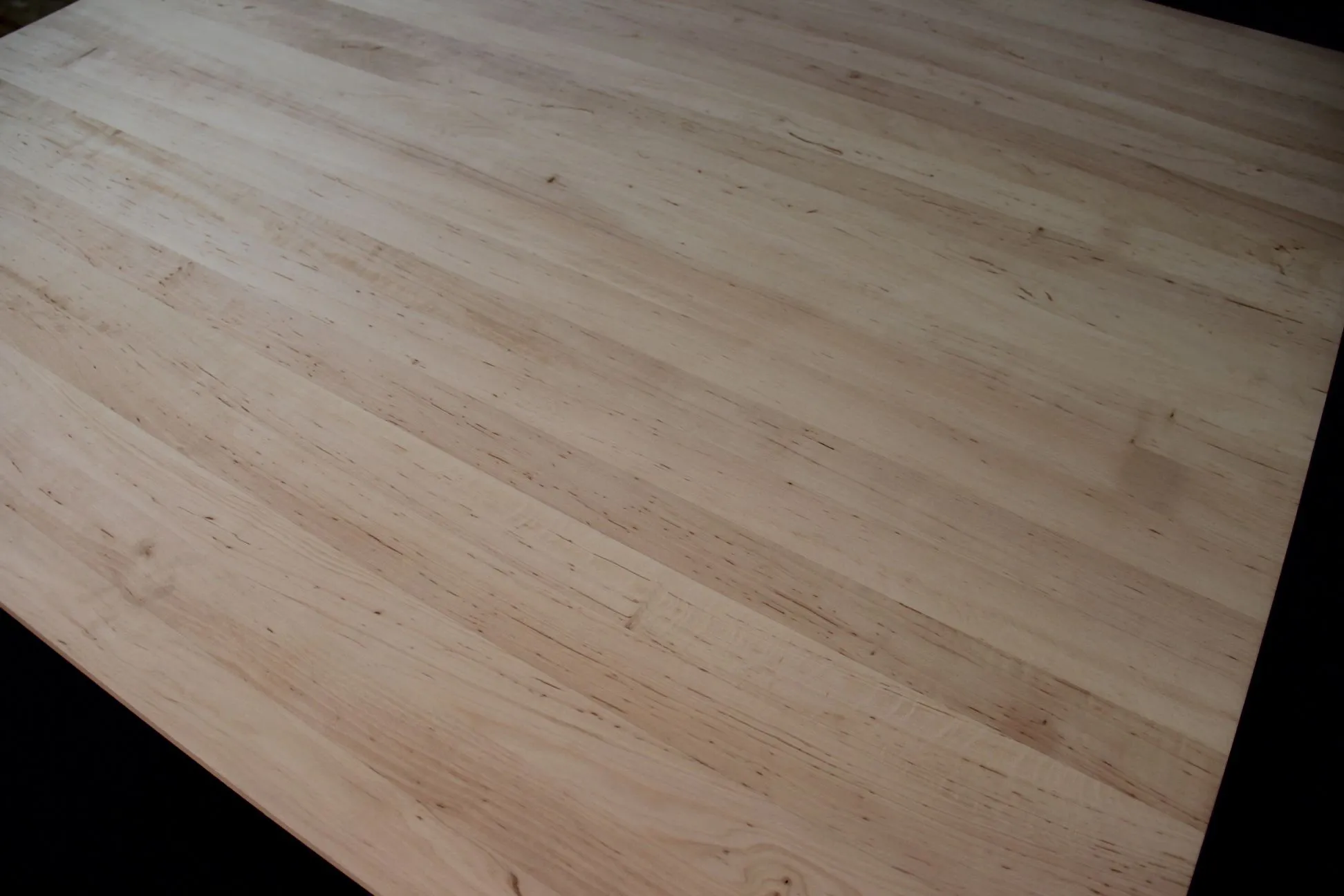 \\IKS-3450982346\Artikelbilder\Euroforest\1_schicht_platten\Erle DL AB\Erle 1.JPG