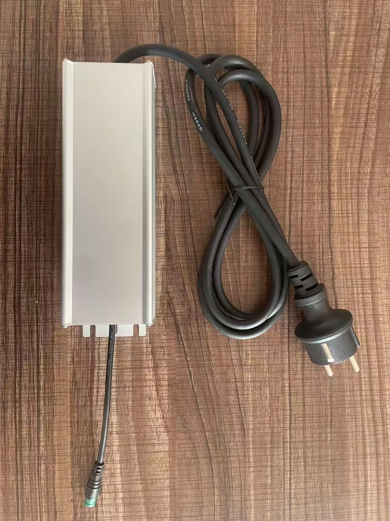 Travo f&uuml;r festverdrahtete Lichtleisten