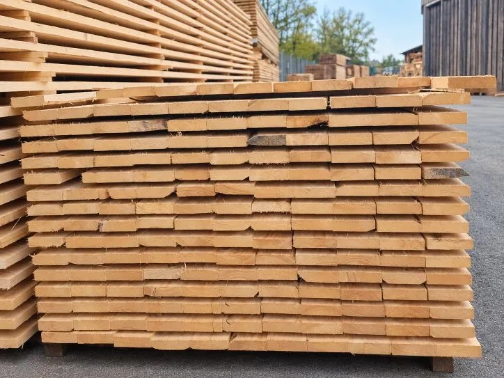 bes&auml;umte Fichtenbretter 24 x 100 mm